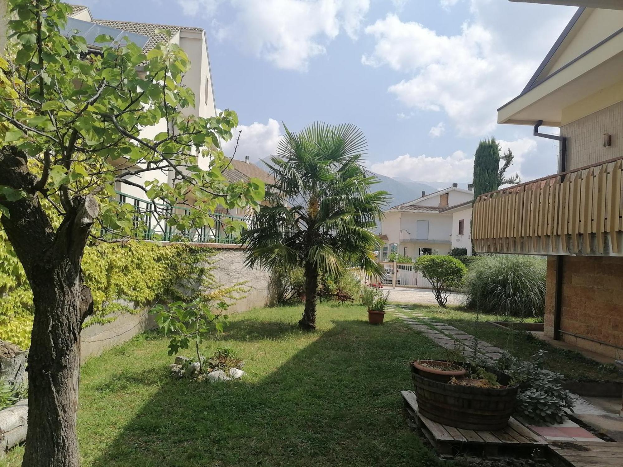 B&B Villaggio Sole Sulmona Exterior photo